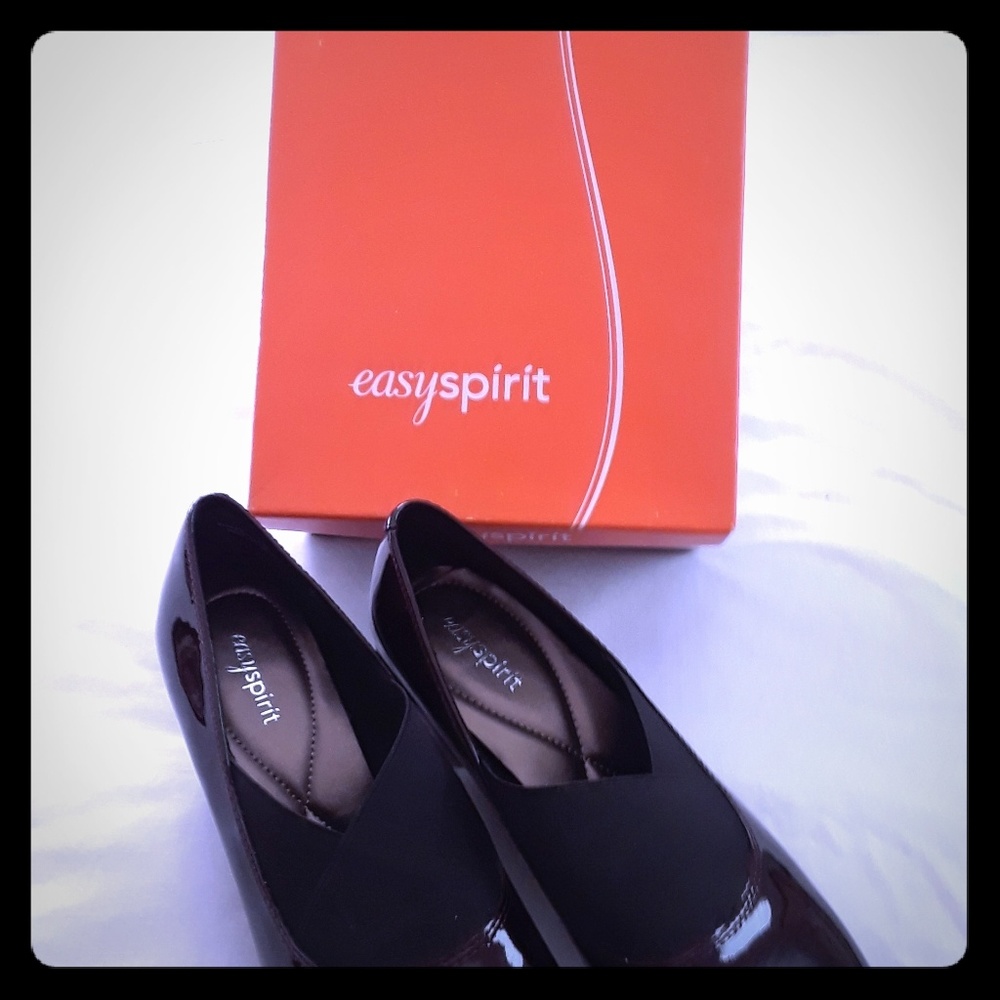Naturalizer's Easy Spirit 2" heels